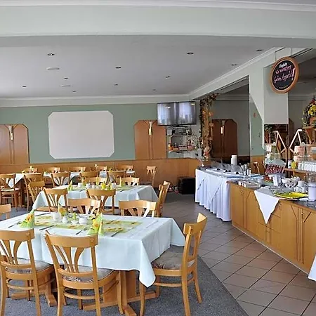Elxleben Hotel 3*
