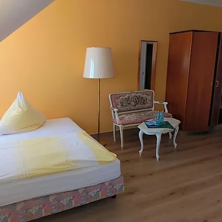 Elxleben Hotel 3*