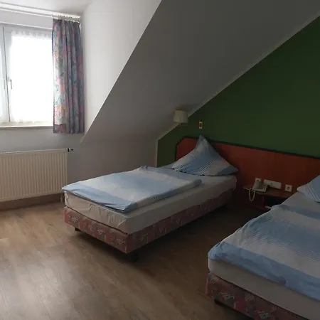 Elxleben 3*
